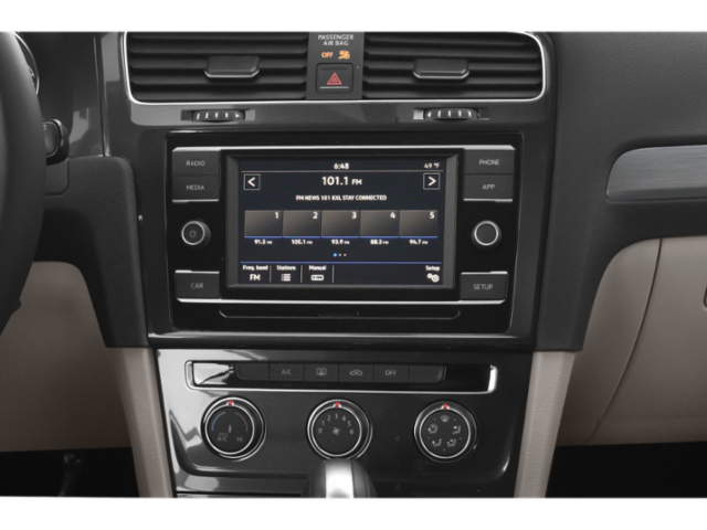 2018 Volkswagen Golf TSI S 4-Door