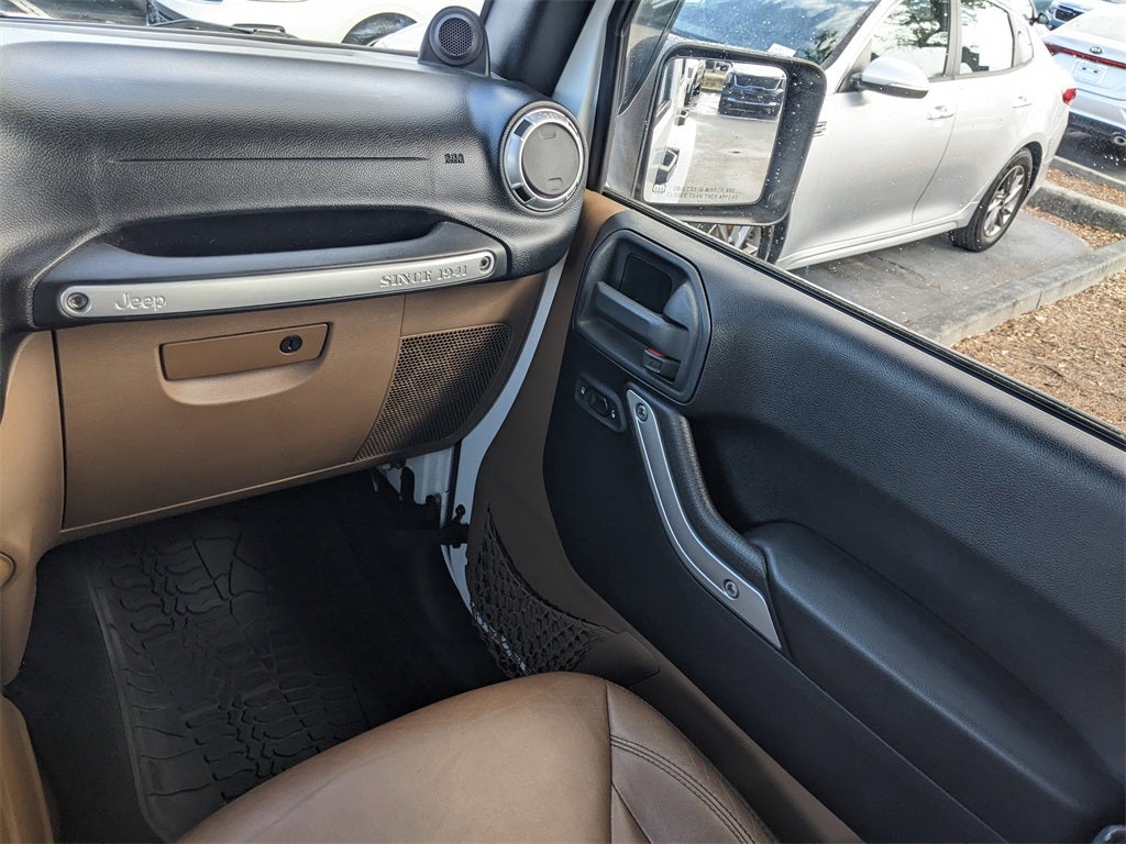 2014 Jeep Wrangler Unlimited Sahara