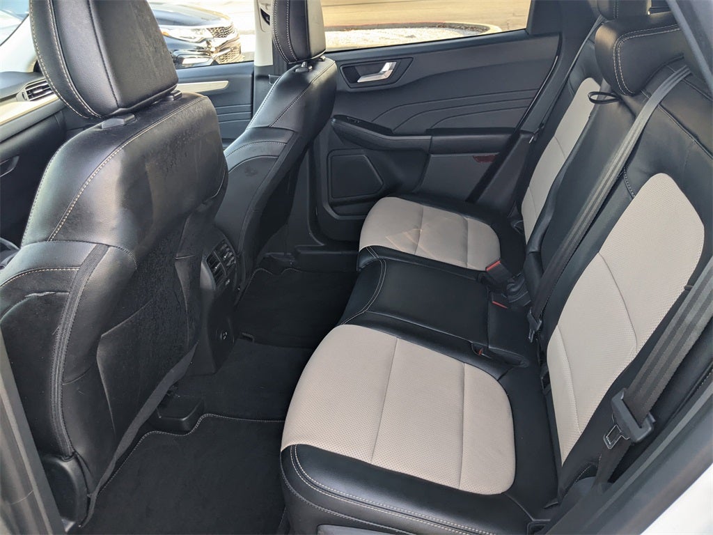 2021 Ford Escape Hybrid Titanium