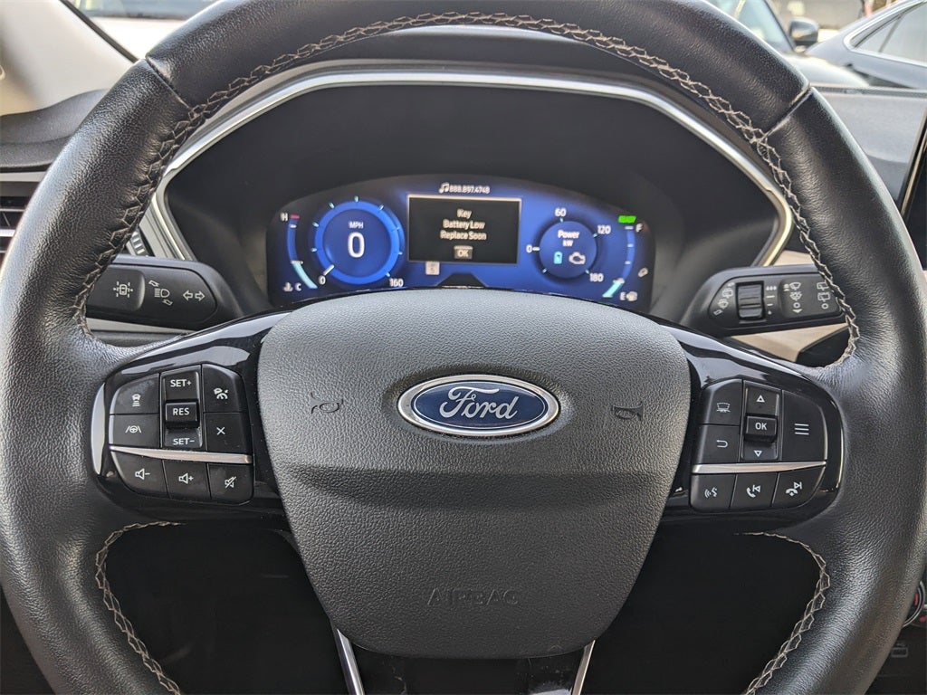 2021 Ford Escape Hybrid Titanium