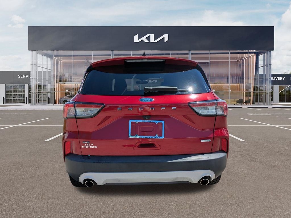 2020 Ford Escape SE