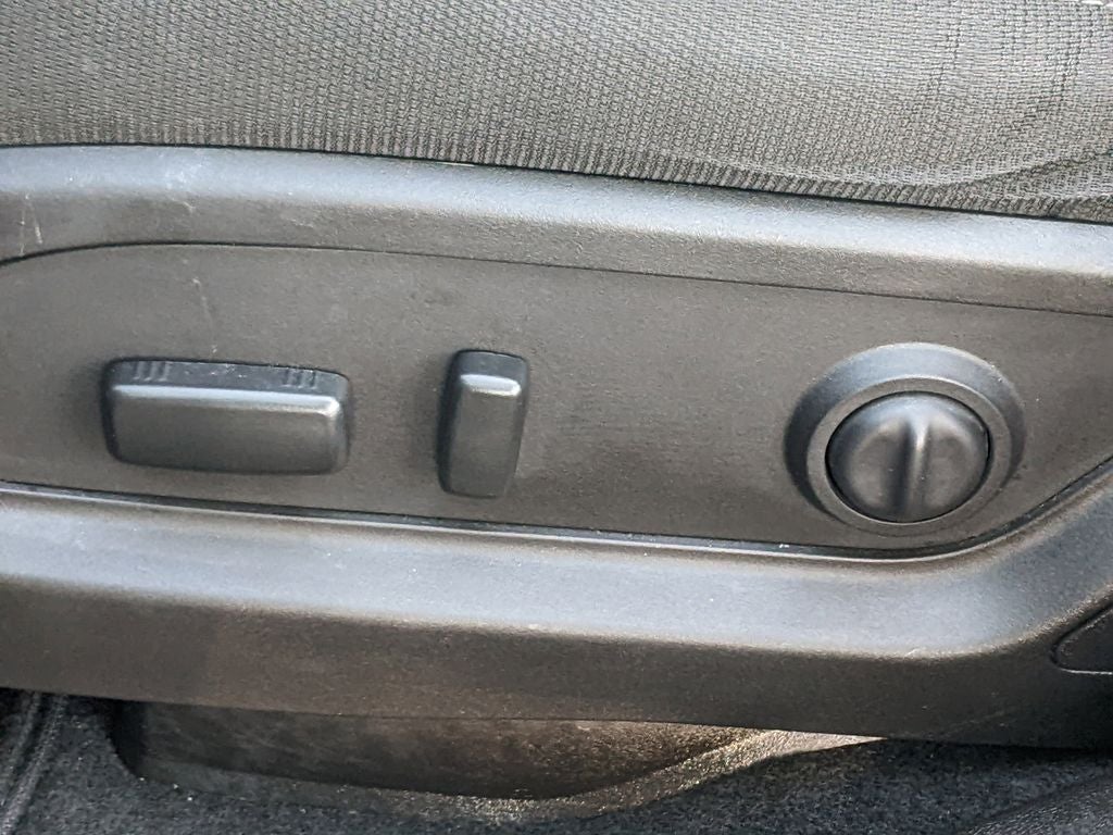 2016 GMC Acadia SLE-2