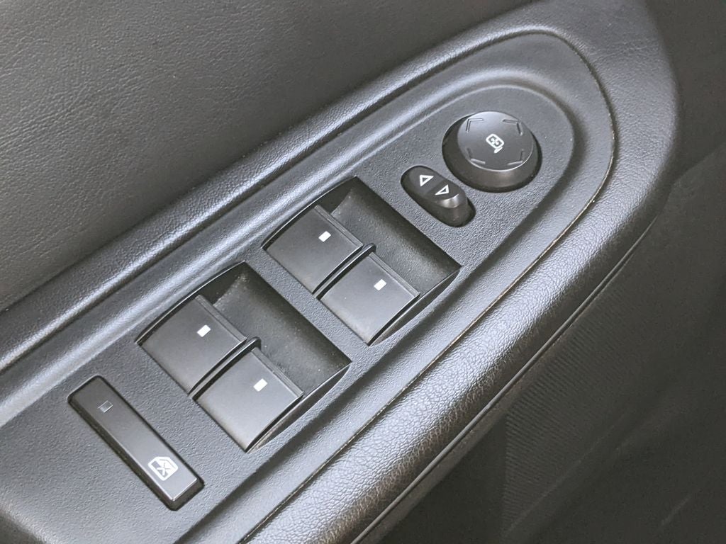 2016 GMC Acadia SLE-2