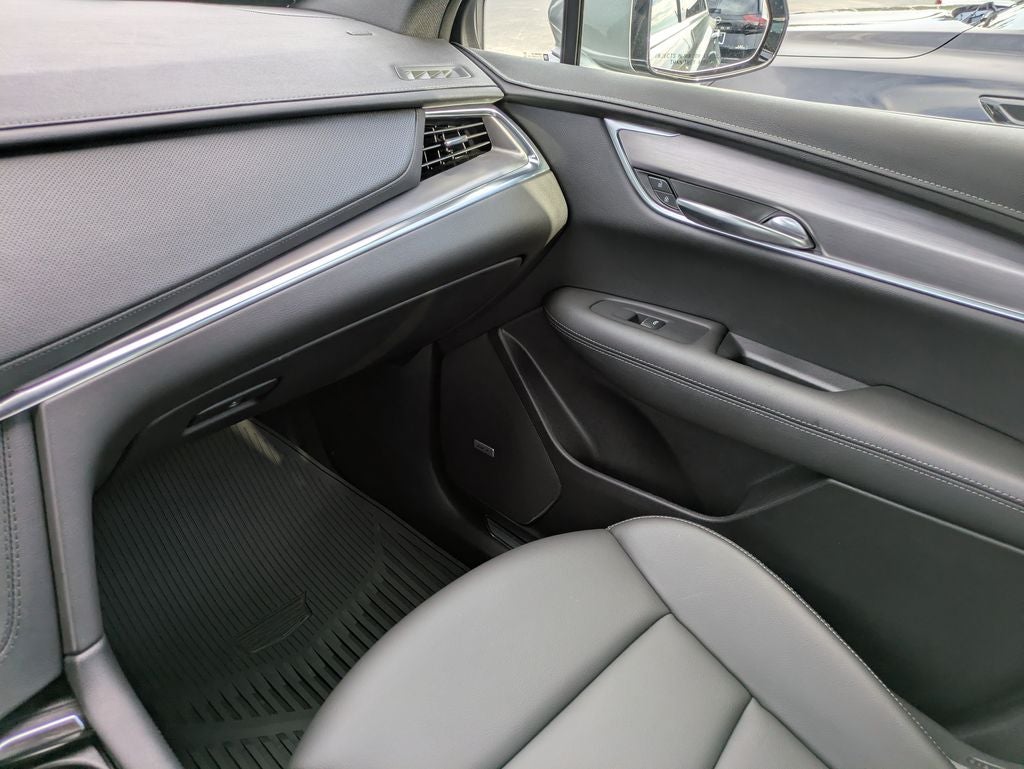 2024 Cadillac XT5 Luxury