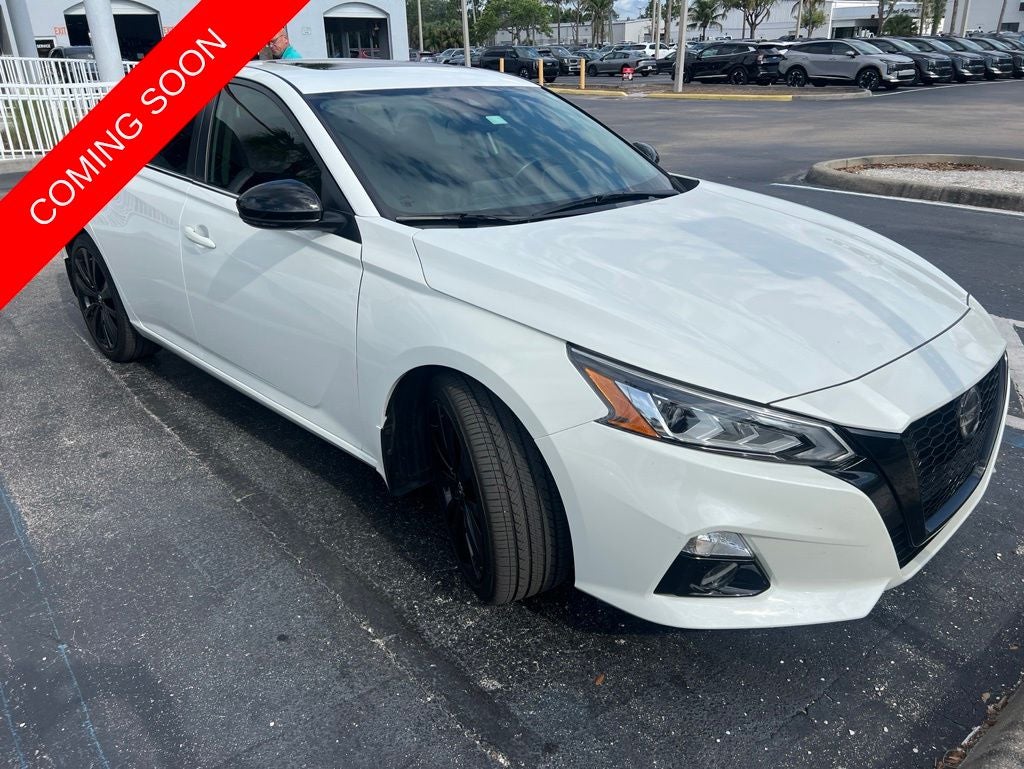 2022 Nissan Altima 2.5 SR