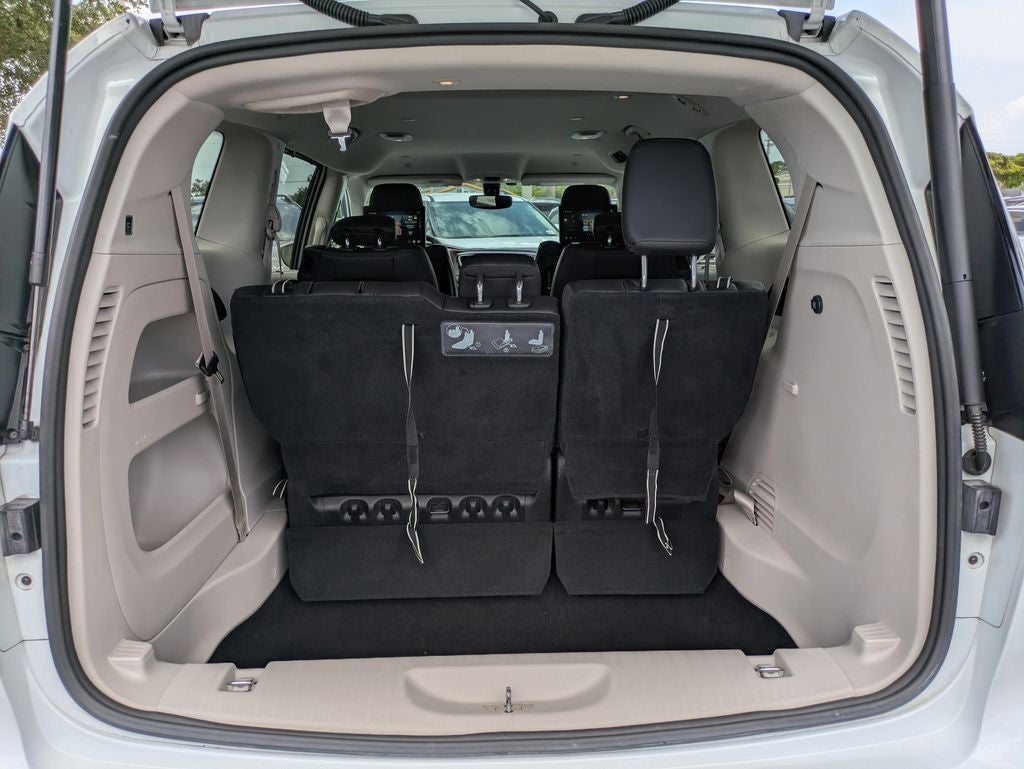 2018 Chrysler Pacifica Touring L Plus
