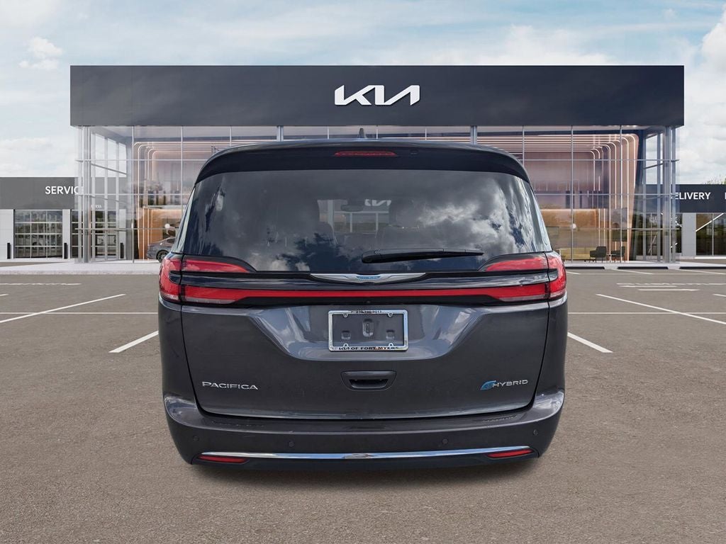 2021 Chrysler Pacifica Hybrid Touring L