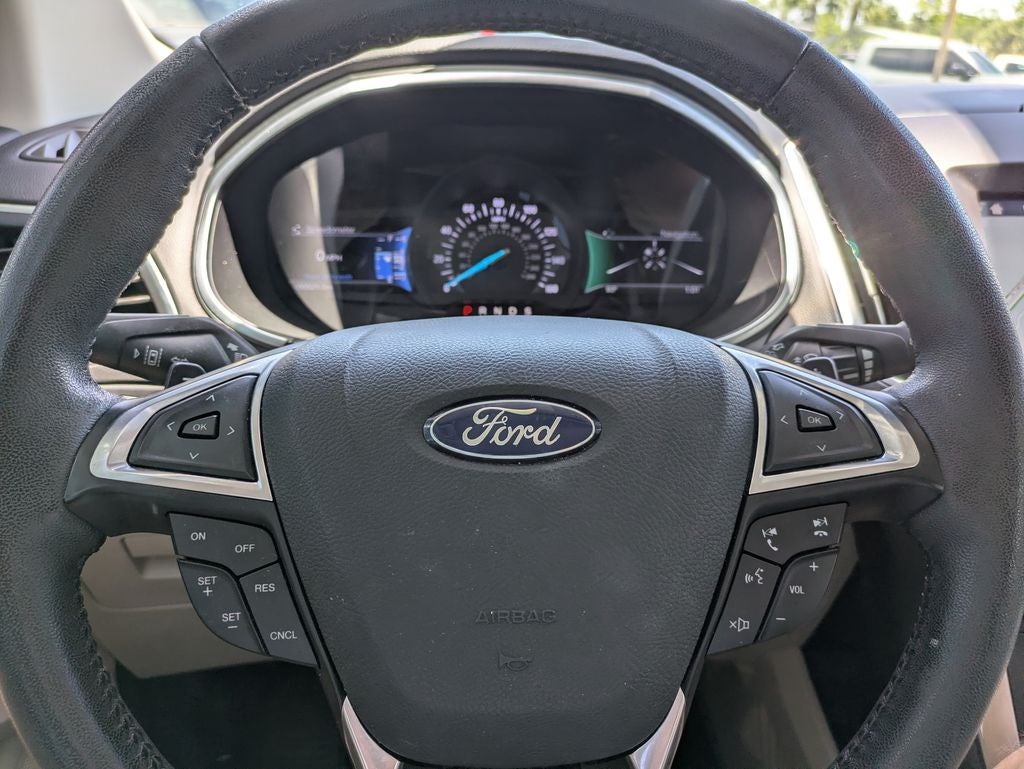 2016 Ford Edge Titanium