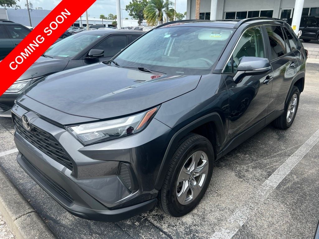 2022 Toyota RAV4 XLE