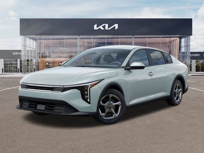 2026 Kia K4 LXS