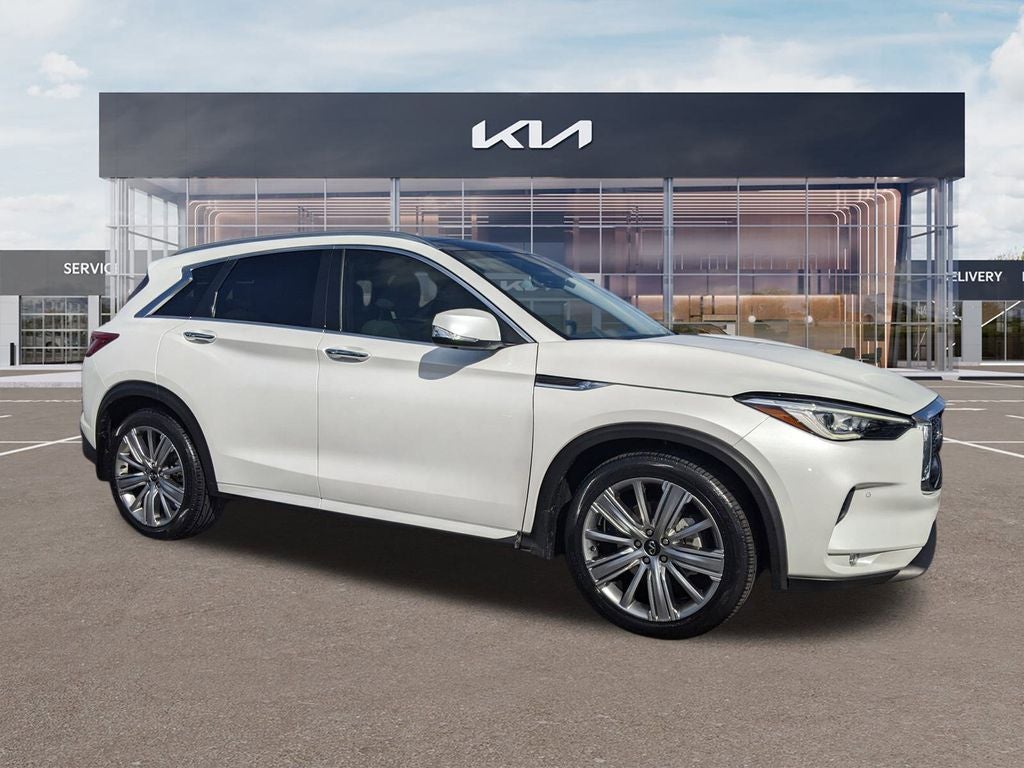 2023 INFINITI QX50 Sensory