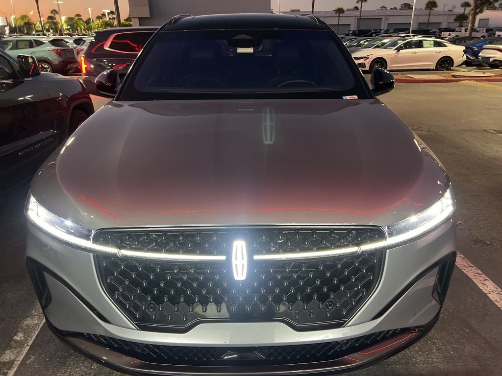 2024 Lincoln Nautilus Reserve