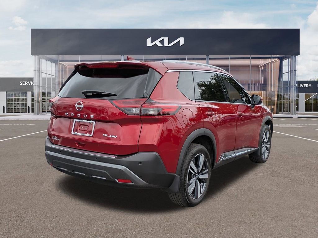2023 Nissan Rogue SL