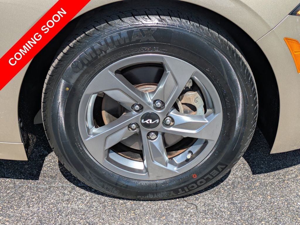 2022 Kia K5 LXS