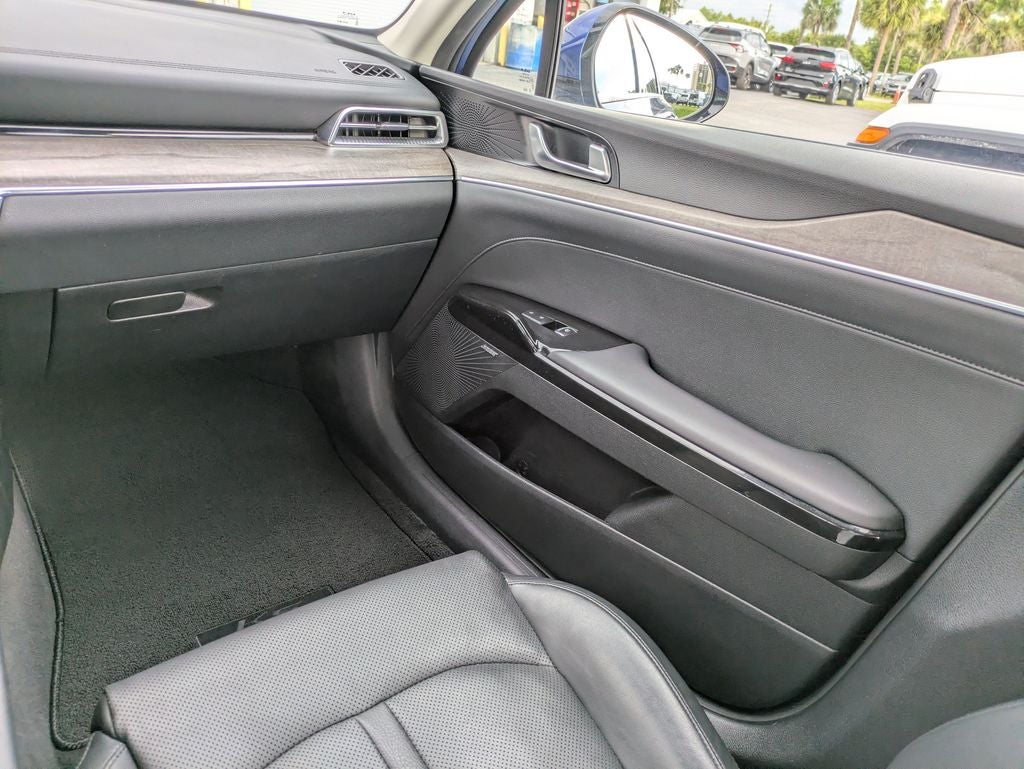 2023 Kia K5 EX