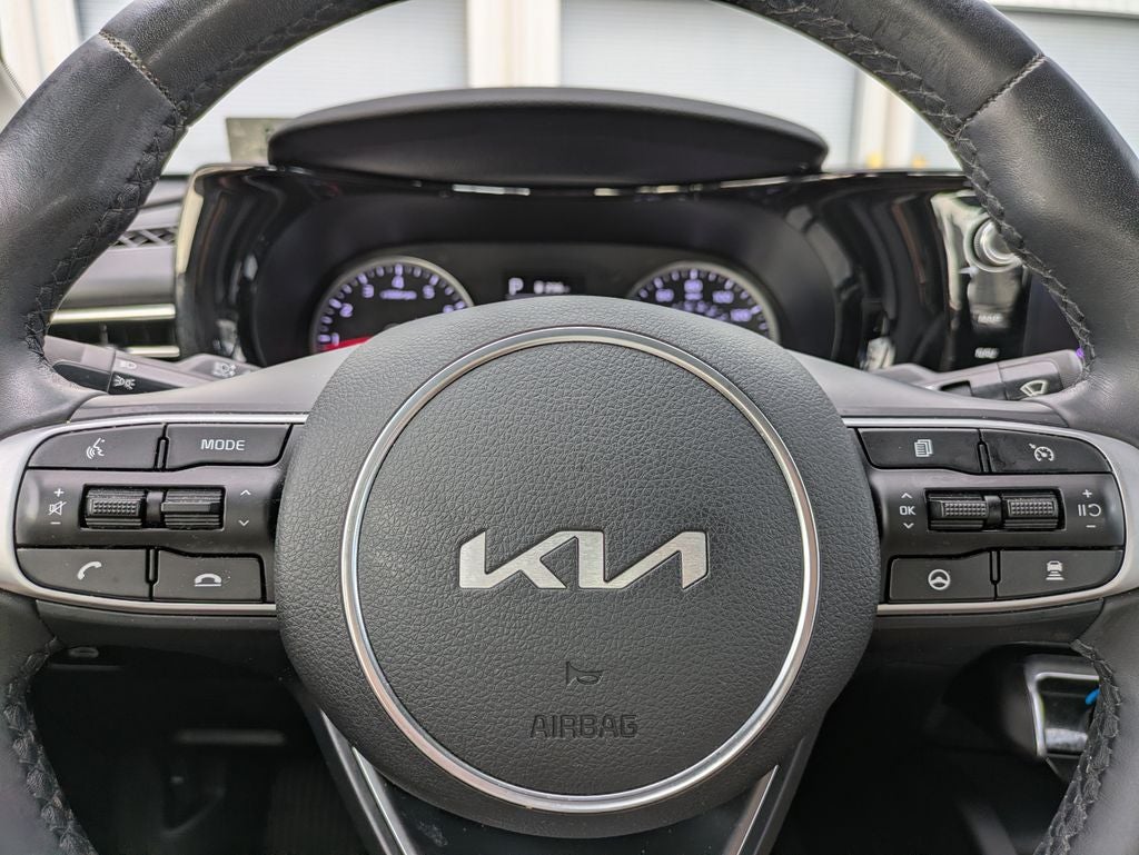 2023 Kia K5 EX