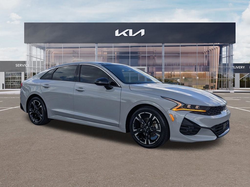 2023 Kia K5 GT-Line