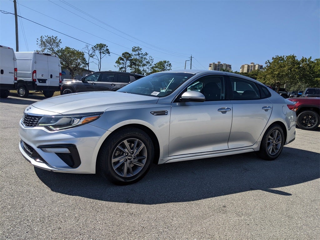 2020 Kia Optima LX