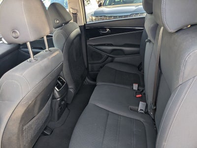 2020 Kia Sorento S