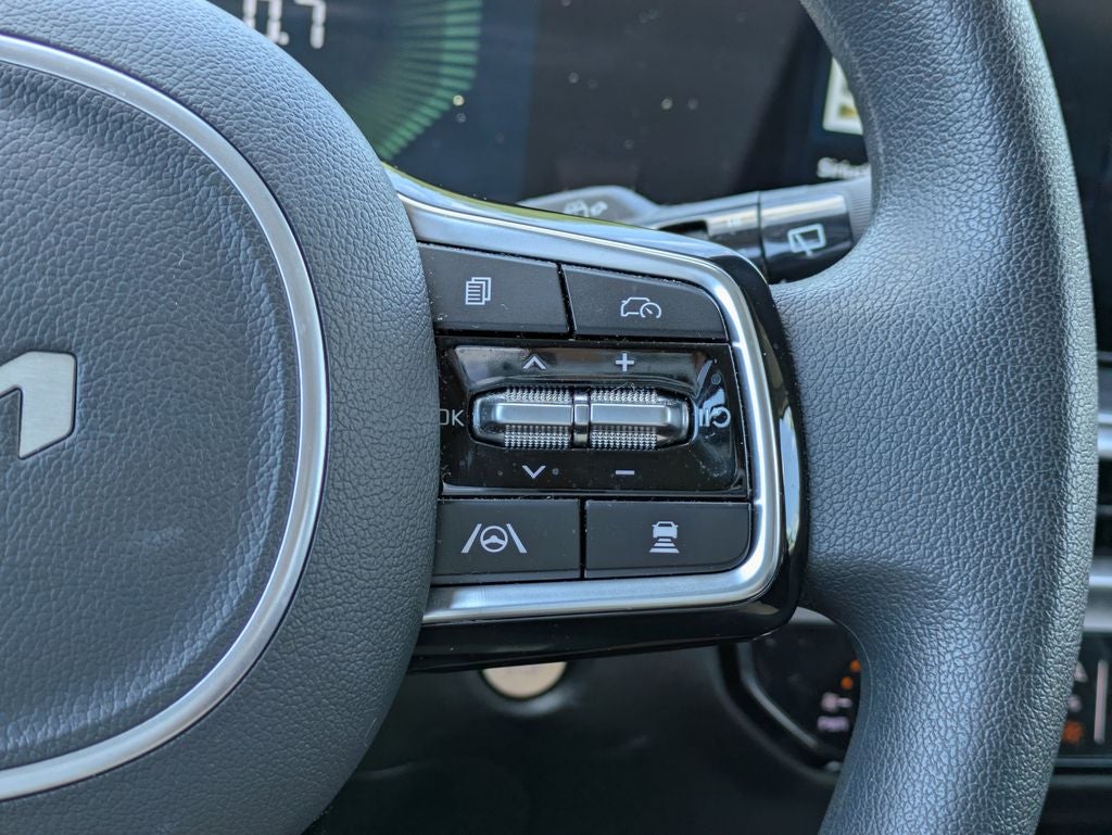 2025 Kia Sorento LX