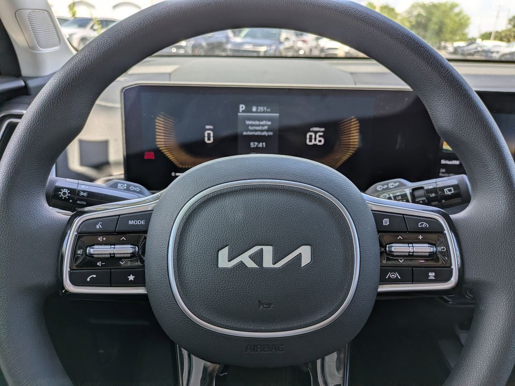 2025 Kia Sorento LX