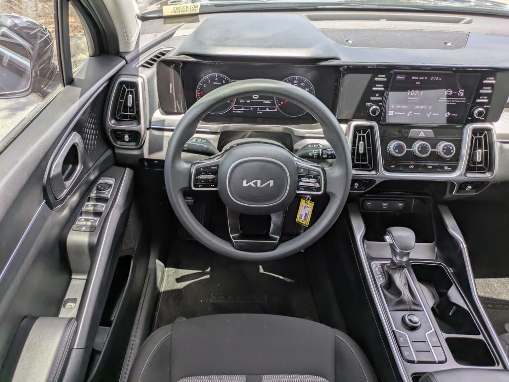 2022 Kia Sorento LX