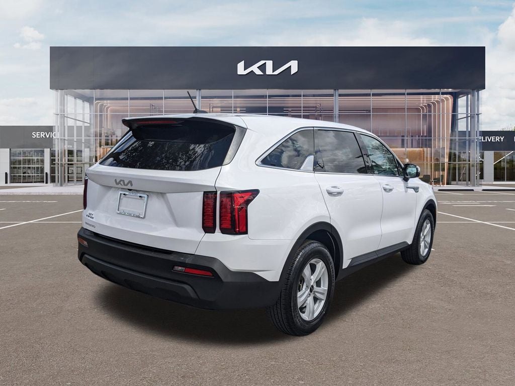 2023 Kia Sorento LX