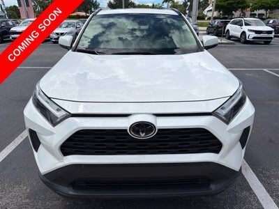 2025 Toyota RAV4 Hybrid XLE