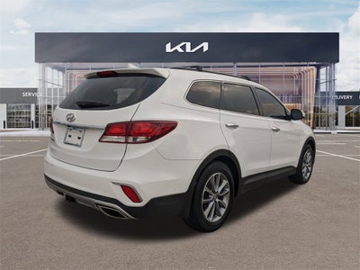 2018 Hyundai Santa Fe SE