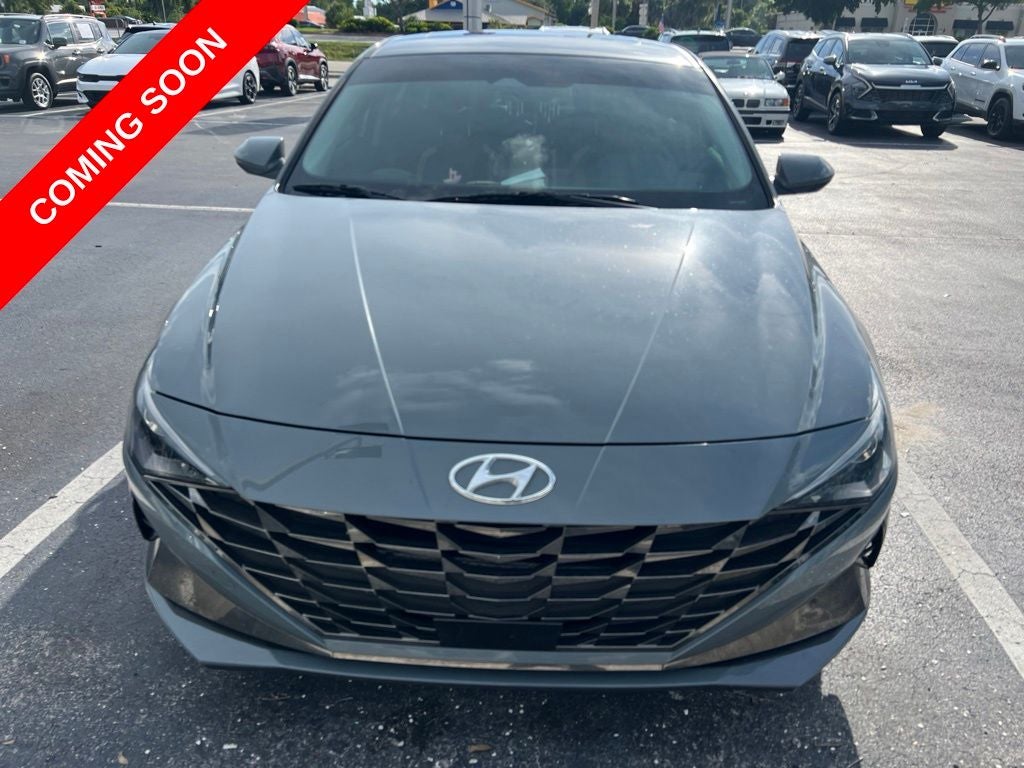 2022 Hyundai Elantra SEL
