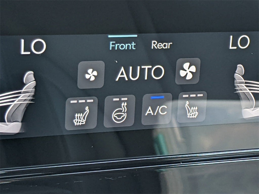 2025 Genesis G80 2.5T