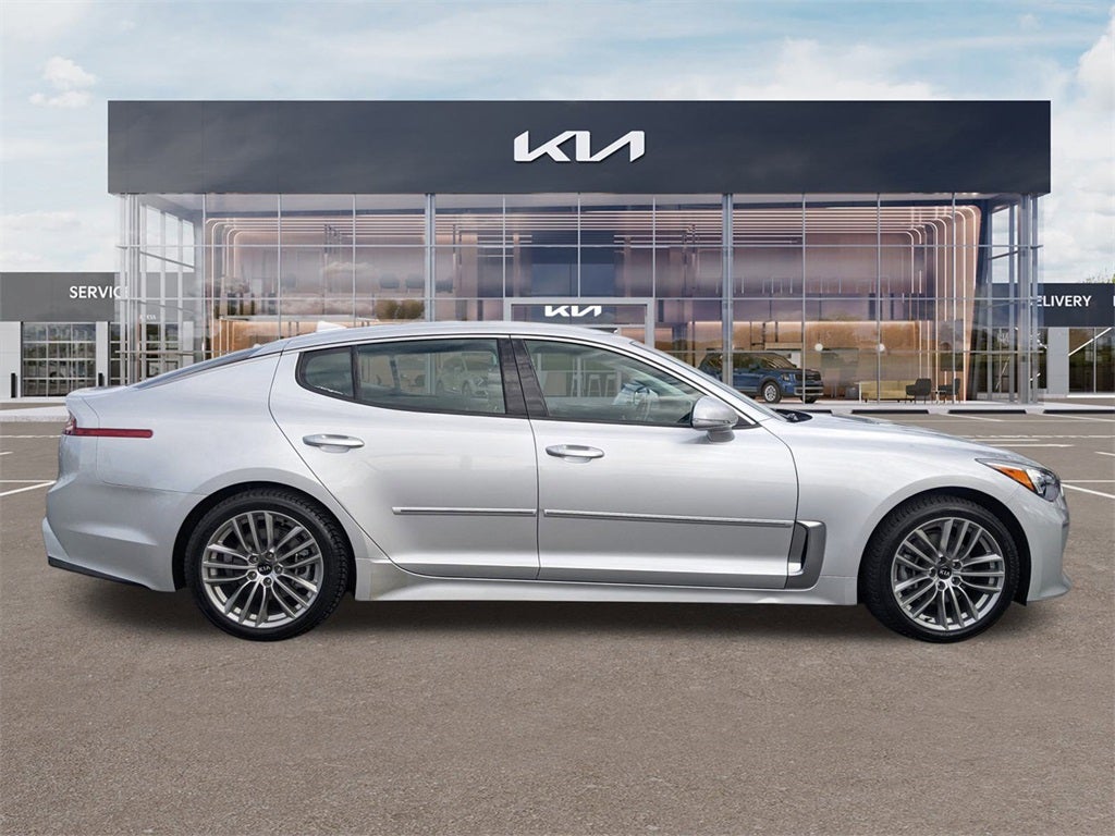 2018 Kia Stinger Base