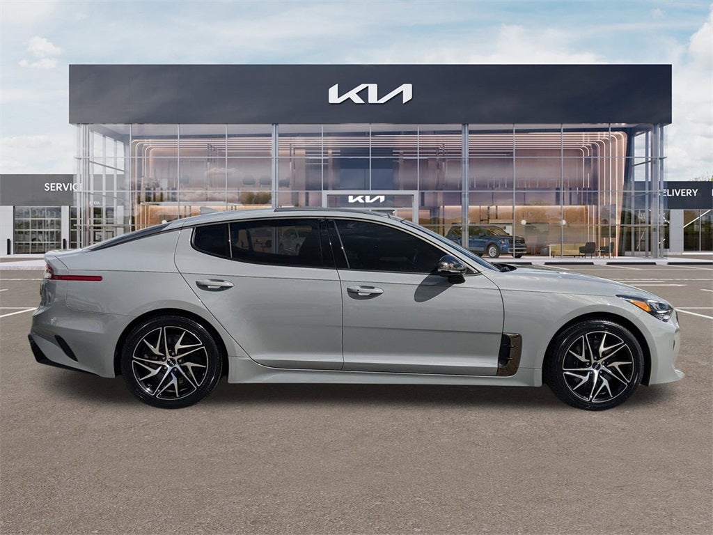 2023 Kia Stinger GT-Line