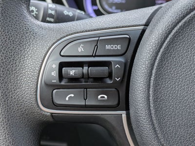 2022 Kia Niro LX