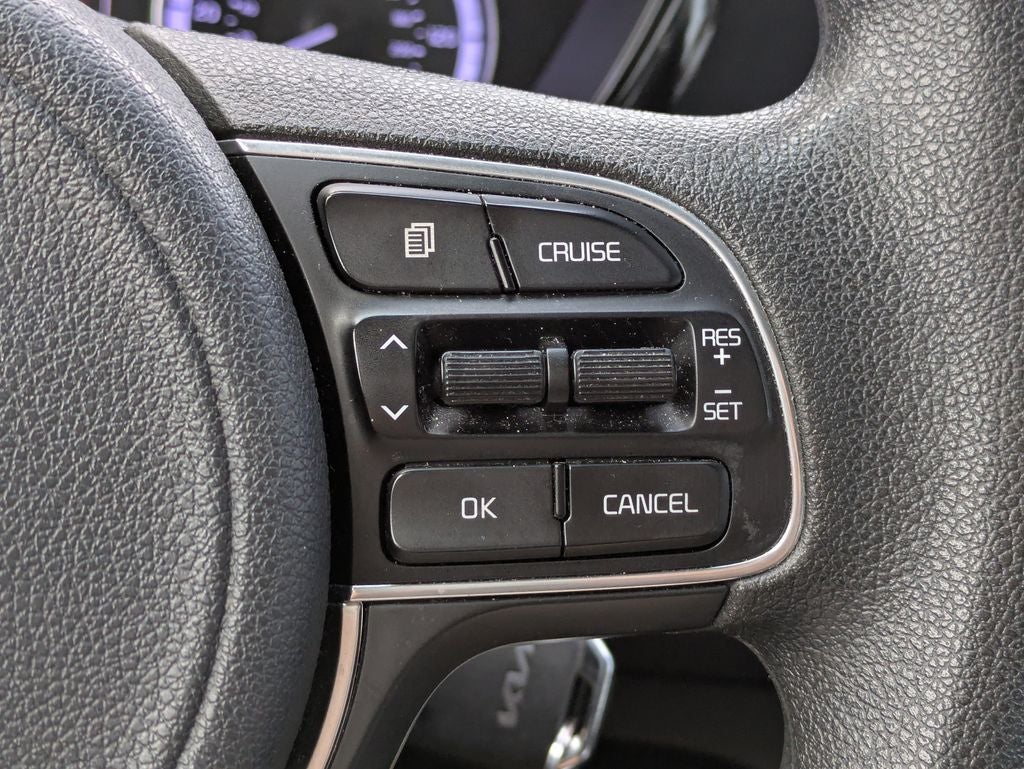 2022 Kia Niro LX