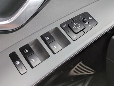 2023 Kia Niro EX Touring