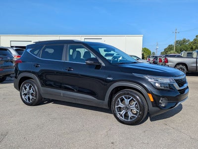 2023 Kia Seltos EX