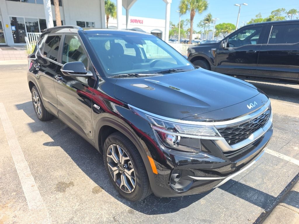 2023 Kia Seltos EX