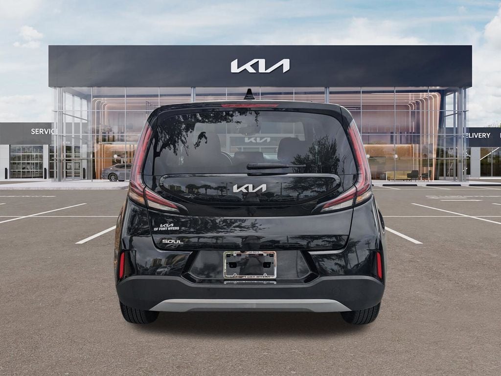 2023 Kia Soul LX
