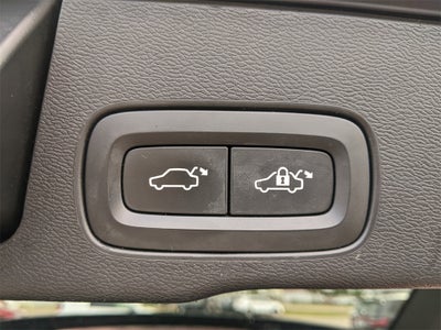 2019 Volvo XC60 T5 Momentum