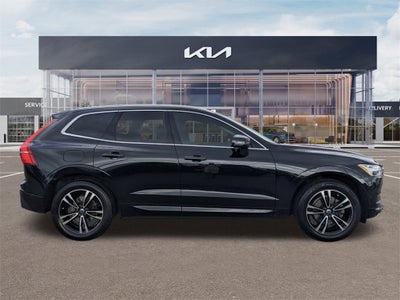 2019 Volvo XC60 T5 Momentum