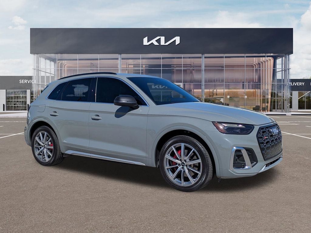 2021 Audi SQ5 Premium Plus quattro