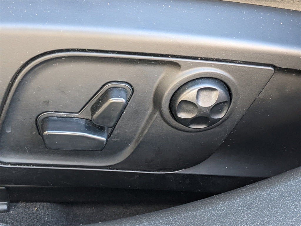 2016 Maserati Ghibli Base