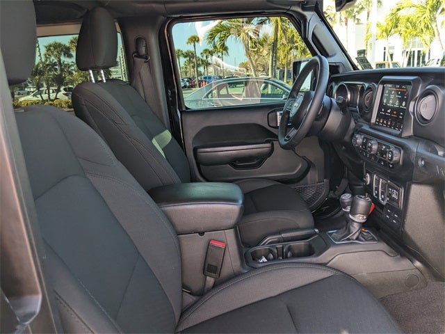 2022 Jeep Wrangler Willys 4x4