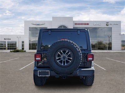 2022 Jeep Wrangler Willys 4x4