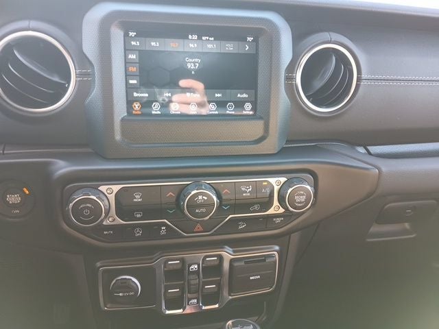 2021 Jeep Wrangler Unlimited Sahara 4x4