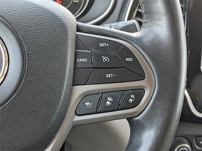 2019 Jeep Cherokee Limited FWD