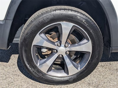 2019 Jeep Cherokee Limited FWD