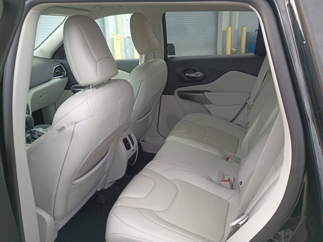 2019 Jeep Cherokee Limited FWD