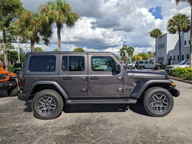 2025 Jeep Wrangler WRANGLER 4-DOOR SAHARA